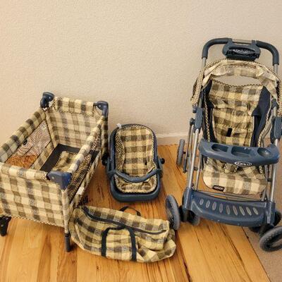 Lot 111: Graco DOLL Crib, Car Seat, Diaper Tote Bag and a Stroller 
