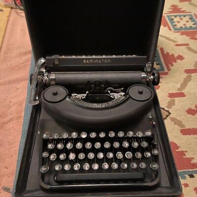 Remington typewriter in case 