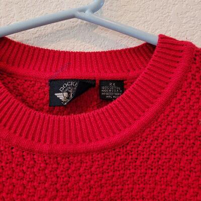 Lot 124: (2) Dockers Levi's Sweaters