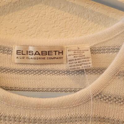 Lot 136: NEW Liz Claiborne Short Sleeve Sweater 