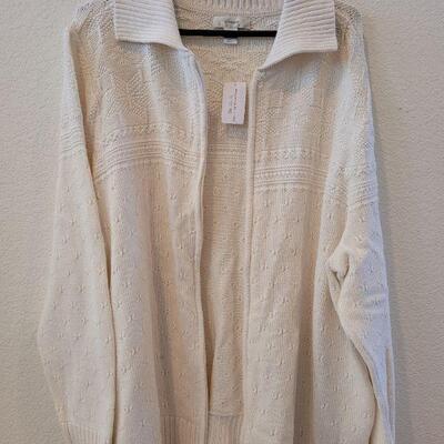 Lot 138: NEW CJ Banks Zip Up White Sweater 