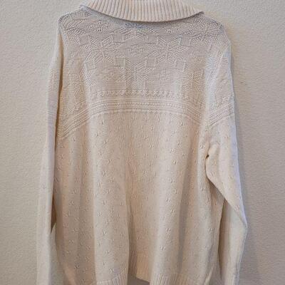Lot 138: NEW CJ Banks Zip Up White Sweater 