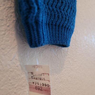 Lot 145: New Liz Sport Blue Sweater 