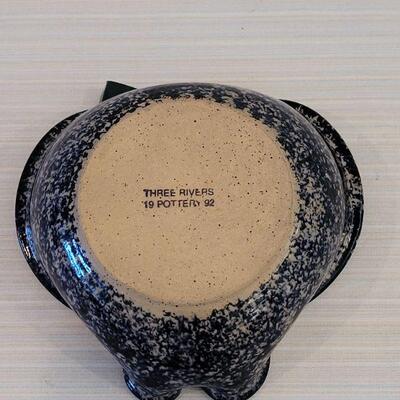 Lot 153: Three Rivers Pottery Apple Bowl