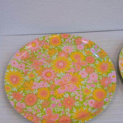 Lot 154: Vintage Metal Trays