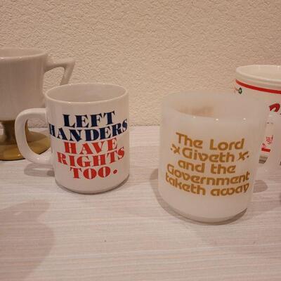 Lot 157: Coffee Cup Lot