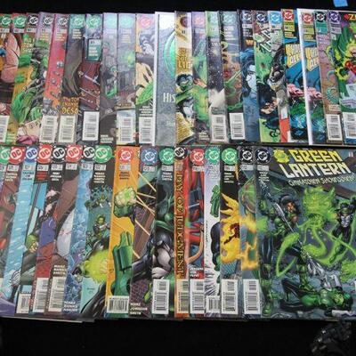 Green Lantern Lot containing 70 issues. (1994,DC)  8.5 VF+