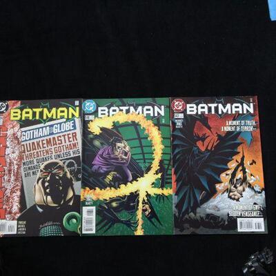 Batman Lot containing 3 issues. (1997,DC)  8.5 VF+