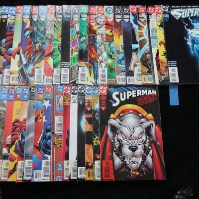 Superman Lot containing 41 issues. (1987,DC)  9.0 VF/NM