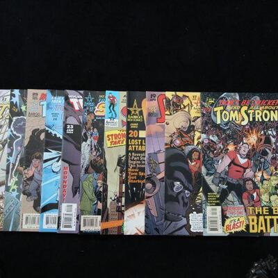 Tom Strong Lot containing 11 issues. (1999,America's Best Comics)  9.0 VF/NM