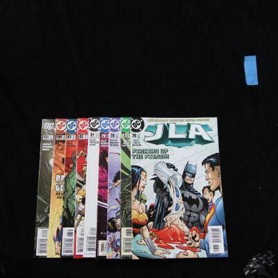 JLA Lot containing 72 issues. (1997,DC)  9.0 VF/NM