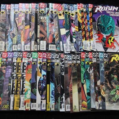 Robin Lot containing 53 issues. (1993,DC)  9.0 VF/NM