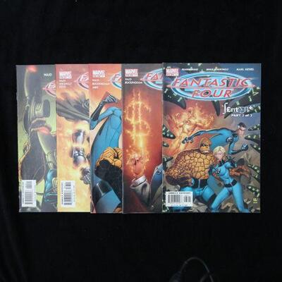 Fantastic Four Lot containing 5 issues. (1998,Marvel)  9.0 VF/NM