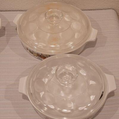 Lot 162: Vintage Spice of Life Round Corning Ware Set