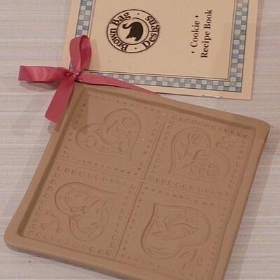 Lot 163: Brown Bag Cookie Art Shortbread Molds 