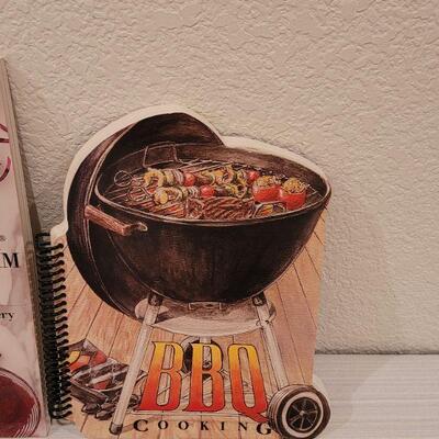 Lot 167: Cookbook Lot