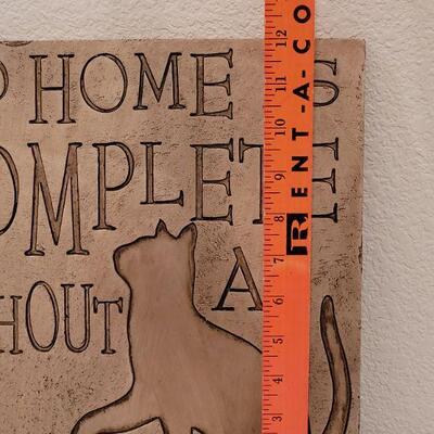 Lot 171: Cat Plaque Deco