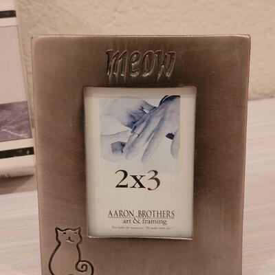 Lot 172: (3) Kitty Picture Frames