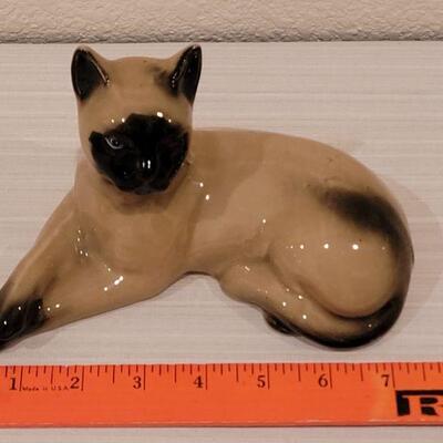 Lot 174: Siamese Cat - Made in Brazil 