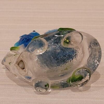 Lot 176: Vintage Glass Dinosaur and Blue Bird Pin Cushion 