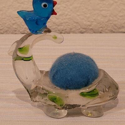 Lot 176: Vintage Glass Dinosaur and Blue Bird Pin Cushion 