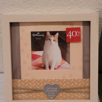Lot 182: New Frame, Memo Pads, Album and Tags