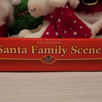 Lot 186: New Animated Christmas Deco