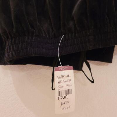 Lot 196: New Liz Claiborne Black Velour Top & Pants (polka dots are gold)