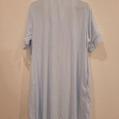 Lot 198: New Miss Elaine Zip Down House Coat/Dress
