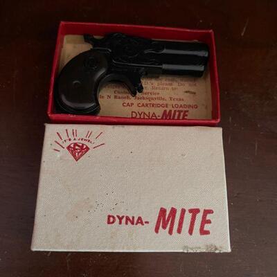 Dyna-Mite starter pistol