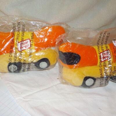 " Original Oscar Meyer Plush Toys".