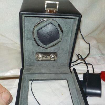 " Wolf Designs Wrist watch winder".