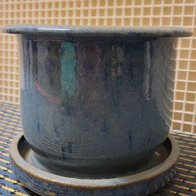Lot 226: Pre Owned 6" Tall Garden Pot Blue 