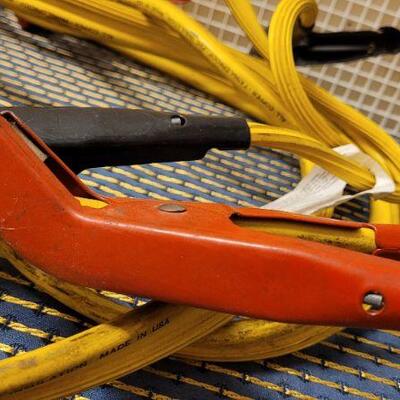 Lot 232: Yellow Heavy Gauge Angle Tip Jumped Cables 