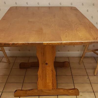 Wood Dinning Table with 4 Chairs