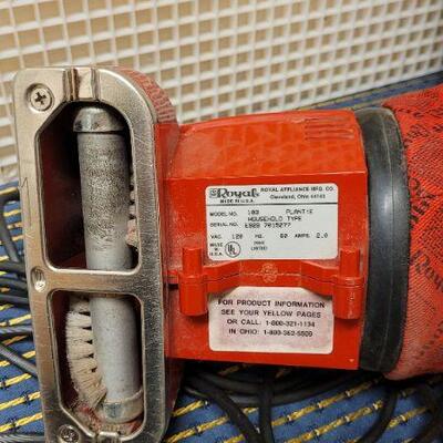 Lot 259: Dirt Devil Vacuum + Accessory Bundle