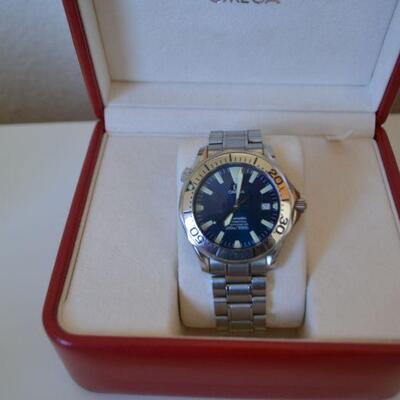 LOT 119 OMEGA SEA MASTER PROFESSIONAL MENS WATCH WITH BLUE DIAL