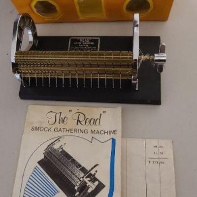 Vintage The 'Read" smock gathering machine with vintage case