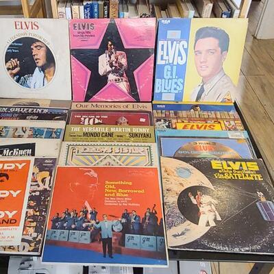 Vintage vinyl record collection. 7 Elvis albums