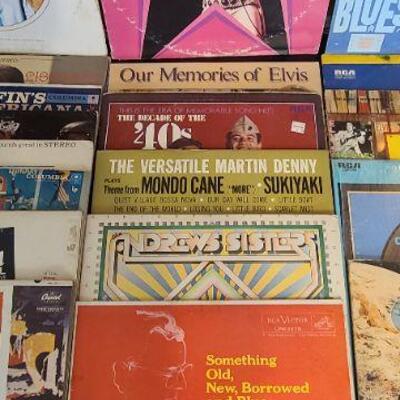 Vintage vinyl record collection. 7 Elvis albums