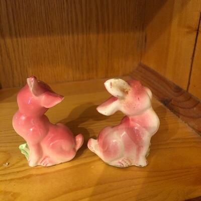 Vintage bunny salt and pepper shakers 