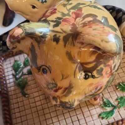 Pig Lot 4 including Department 56 Jam-Bon pig serving tray with spreaders