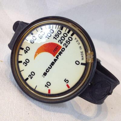 Vintage Scubapro Depth Guage