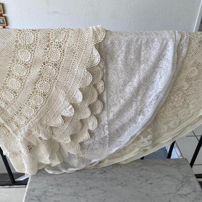 Set of 3 Oblong Lace Table Clothes YD#022-0074