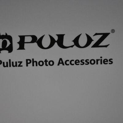 Puluz LED Portable Photo Studio with 6 Backgrounds, USB & Light - New