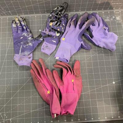 #115 Garden Gloves