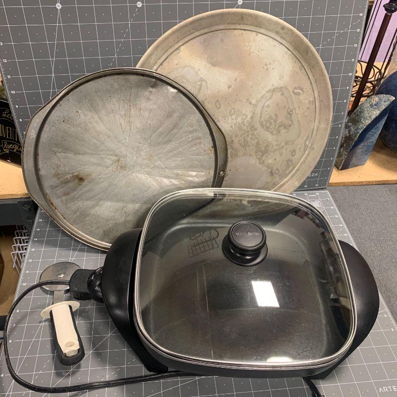 292 Electric Frying Pan & Pizza Pans