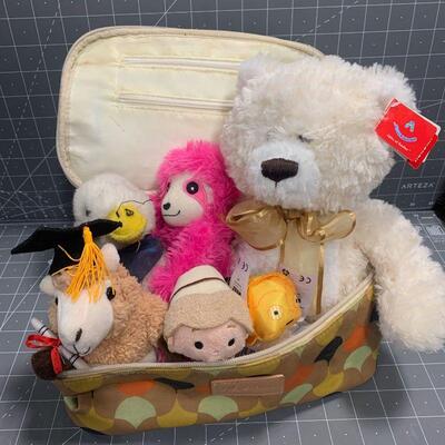 #320 Makeup Bag Full of Stuffed Animals