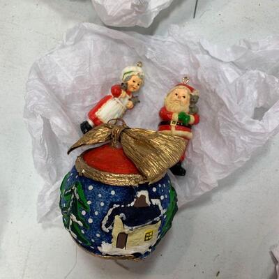 #356 Mr. & Mrs. Clause Ornaments