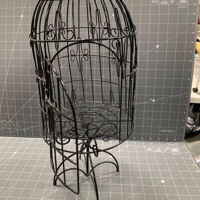 #390 Spooky Bird Cage Decor